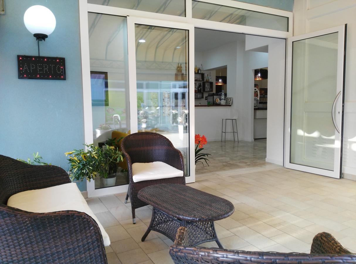 Hotel Souvenir Caorle Extérieur photo